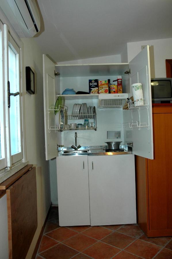 Vatican Low Cost Apartment Roma Ngoại thất bức ảnh